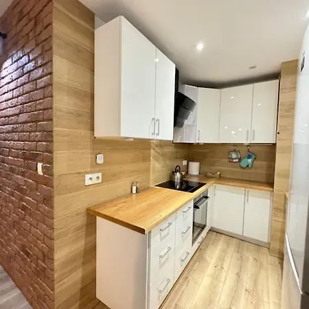 Danka 6th Floor Chic